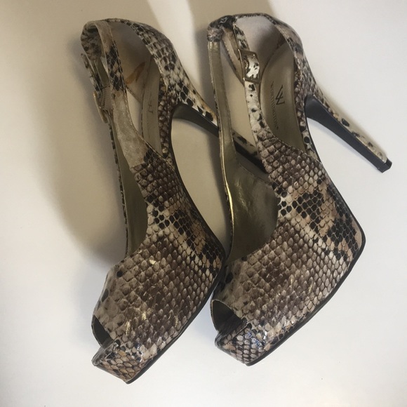 🌸SALE WORTHINGTON snake print High Heel Pumps - Picture 3 of 9